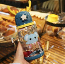 Garrafa Plástica 600ML, Desenhos Criativos e Divertidos, Ideal para Bebes e Crianças Pequenas, À Prova de Vazamentos e com Alça de Ombro