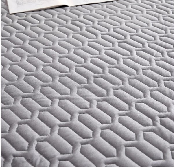 Capa Protetora Almofadada para Colchão ,à Prova D’Água, Durável, com Elástico, Tipo Capa de Cama / Lençol